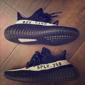 AUTHENTIC YEEZY BOOST 350 V2!!!!!